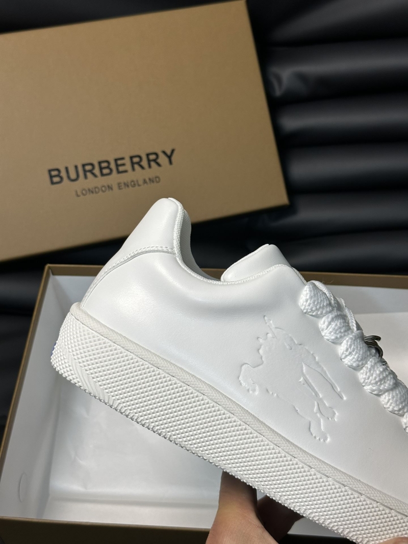 Burberry Sneakers